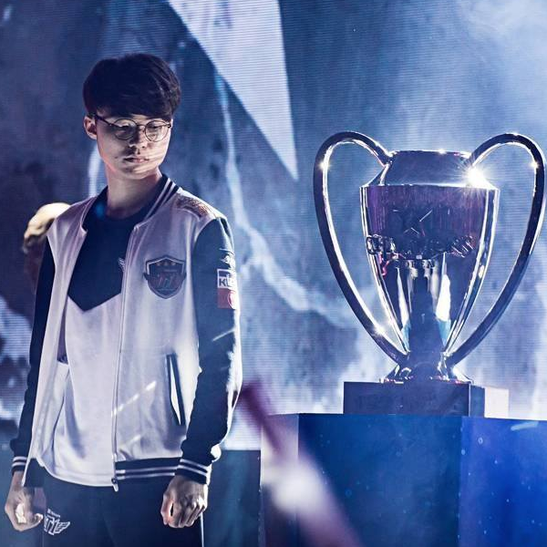 在赢得 Major 后更换阵容？