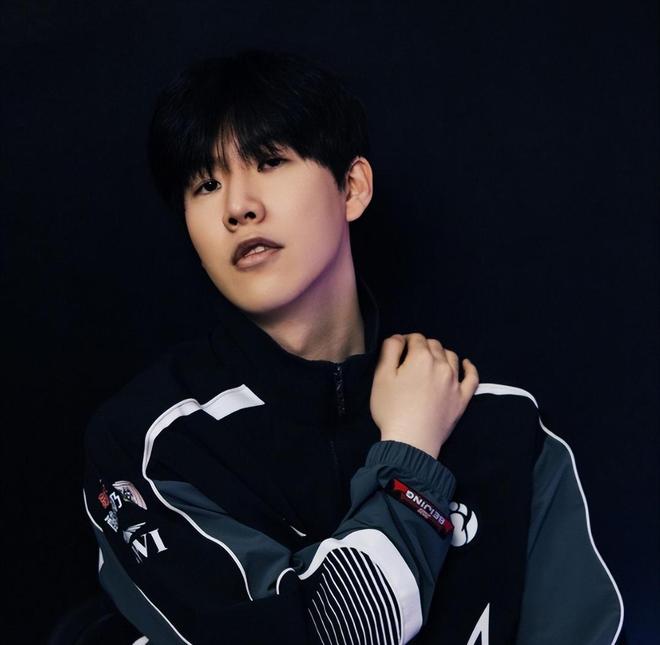 我丈夫真棒！ Viper 滑板鞋自由输出徐秀耀虎很难击败 Hanwha Life Esports 夺回一座城市