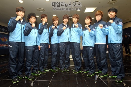 2025德玛西亚杯：昨日战况与今日赛程