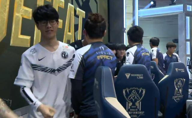 英雄联盟比赛：S10小组入围赛结束，LGD再一个3：0送走LGC