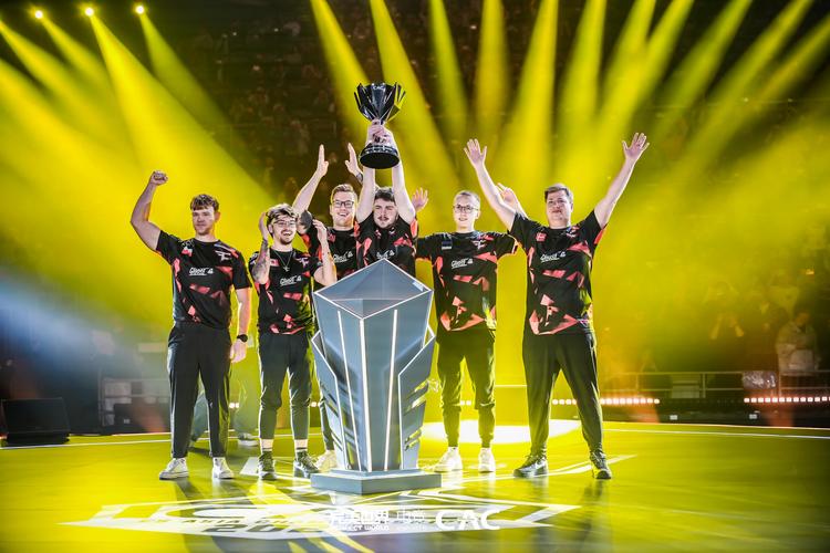 RNG主动放弃一个LPL季前启航赛名额 根据规则已顺延给V5